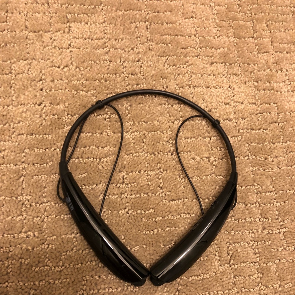 LG Bluetooth Headphones